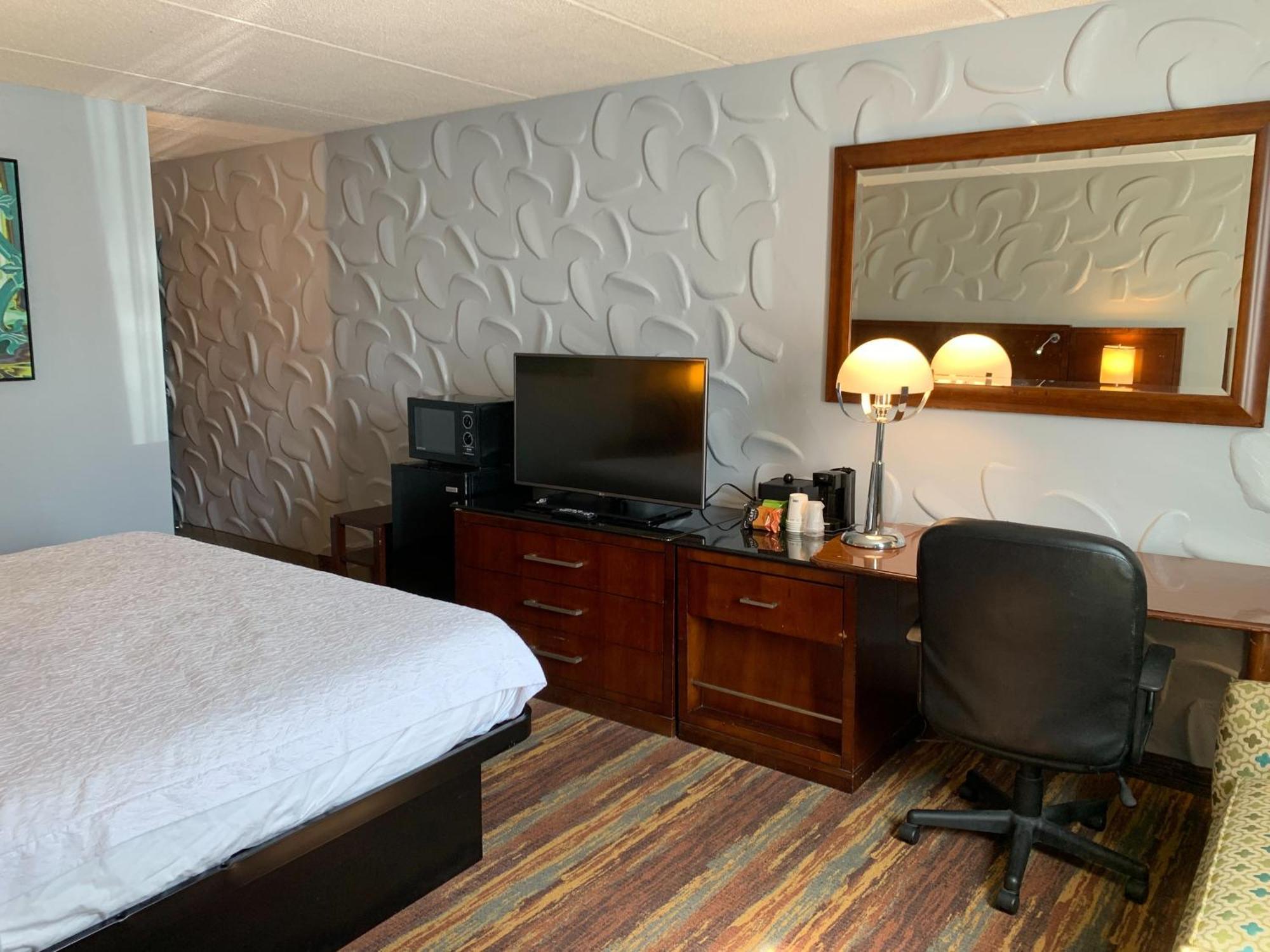 Albany Airport Inn Eksteriør bilde